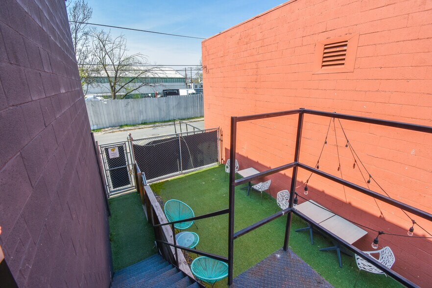 More Photos Of 4633 42nd Pl, Hyattsville General Retail For Lease