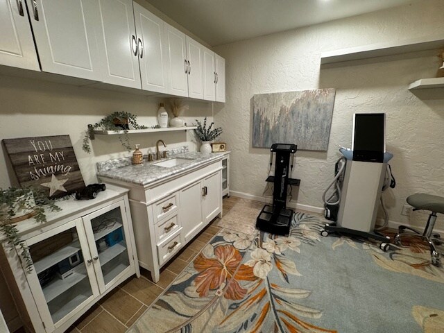 More Photos Of 503 N Alma School Rd, Mesa Freestanding For Sale