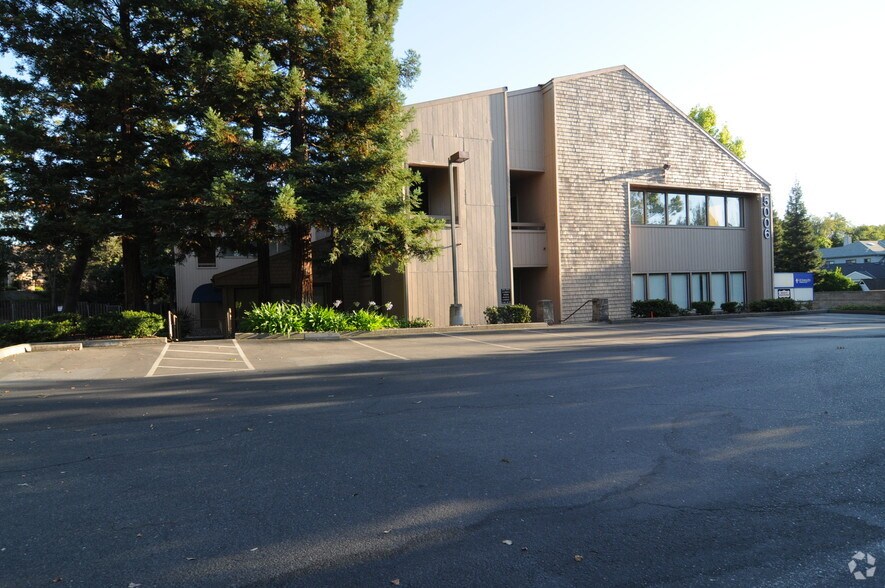 More Photos Of 5006 Sunrise Blvd, Fair Oaks Loft Creative Space For Sale