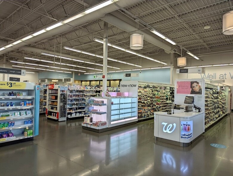 More Photos Of 1130 Foxworthy Ave, San Jose General Retail For Sale