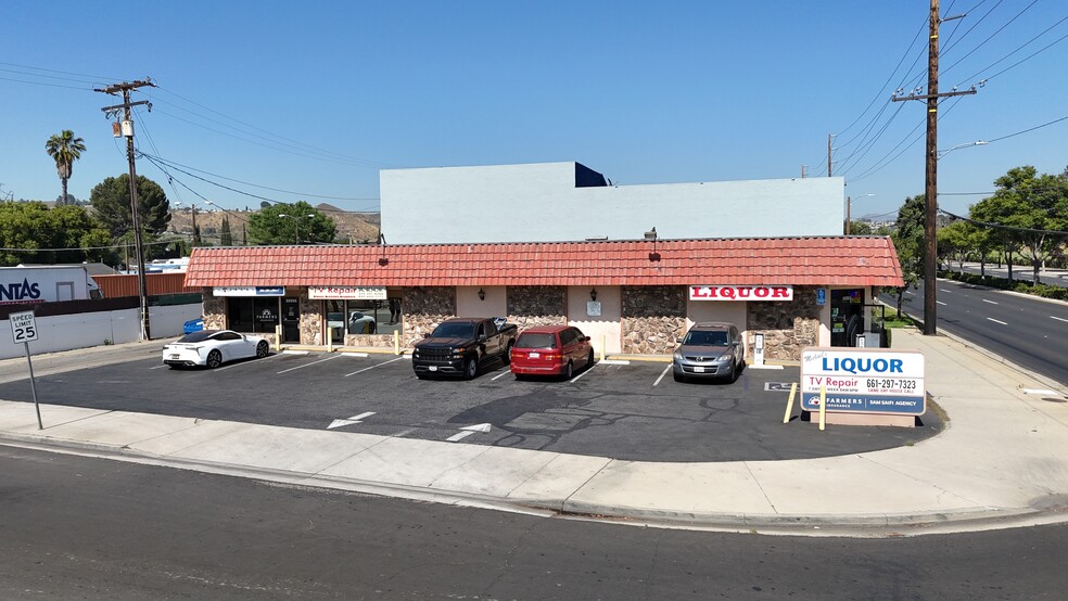 Primary Photo Of 20549 Soledad Canyon Ave, Canyon Country Storefront For Lease