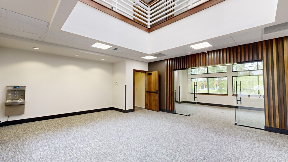 More Photos Of 2075 Overland Ave, Billings Loft Creative Space For Lease