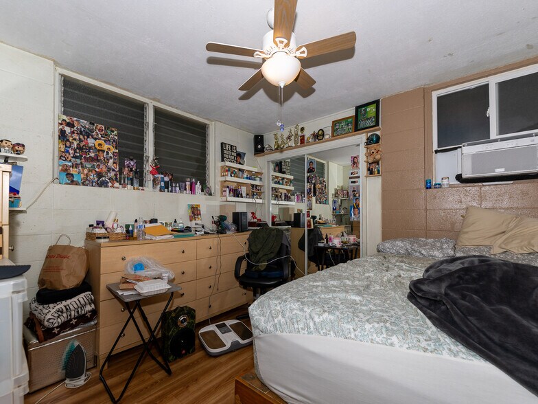 More Photos Of 2135 Bannister Pl, Honolulu Multifamily For Sale