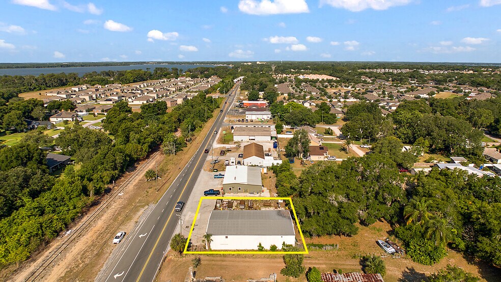 More Photos Of 15701 Old US Highway 441, Tavares Industrial For Lease