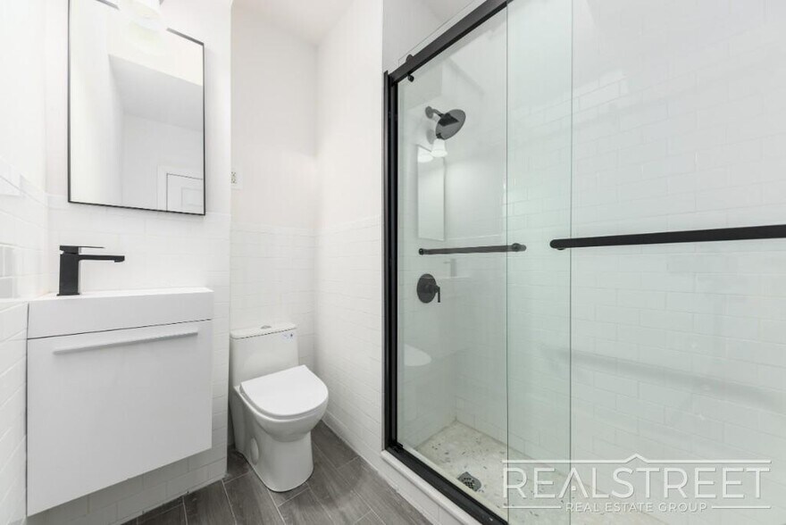 More Photos Of 15 Washington Ter, New York Apartments For Sale