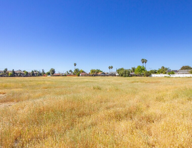 More Photos Of 13989 Moreno Rose Pl, Moreno Valley Land For Sale