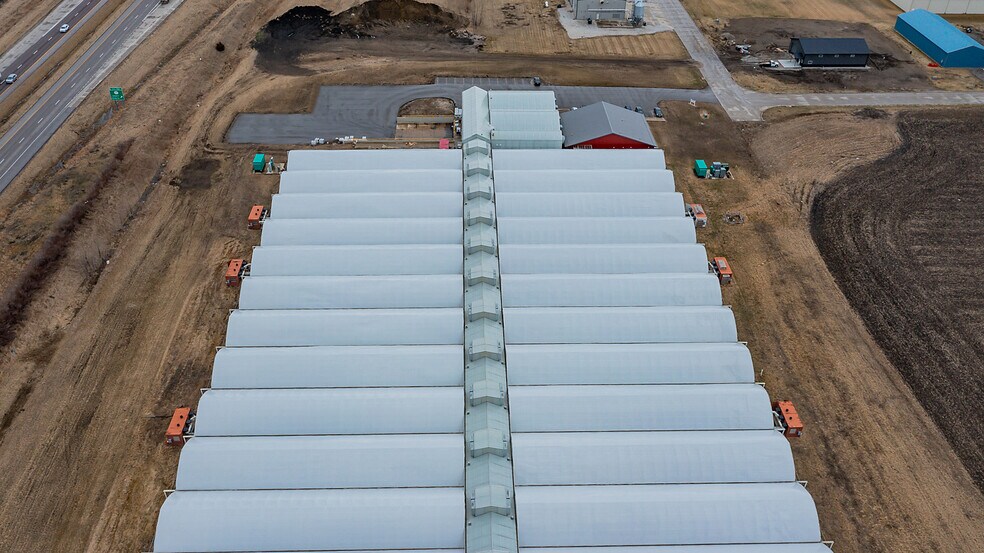 More Photos Of 1802 Industrial Park Dr, Ellsworth Industrial For Sale