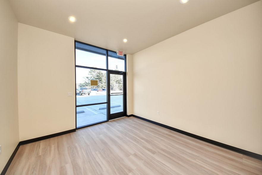 More Photos Of 18011 Cypress Rose Hill Rd, Cypress Unknown For Lease