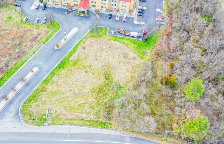 More Photos Of 3231 Lee Hwy S, Troutville Land For Sale