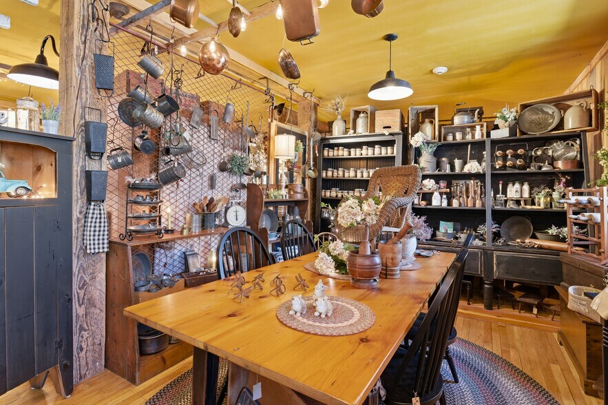 More Photos Of 953 Victory Hwy, Burrillville Bar For Sale