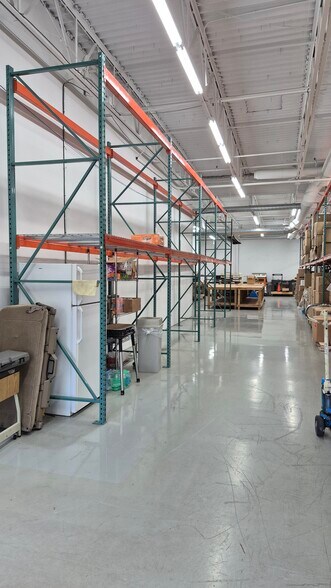 More Photos Of 7801 Park Dr, Chanhassen Warehouse For Lease