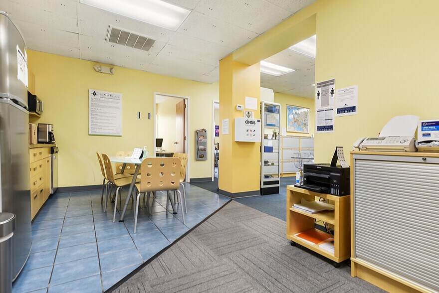 More Photos Of 5938-5948 Baum Blvd, Pittsburgh Medical For Lease