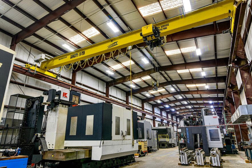 More Photos Of 2413 Roy Rd, Pearland Manufacturing For Sale