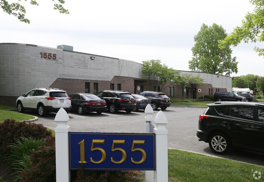 More Photos Of 1555 Locust Ave, Bohemia Industrial For Sale