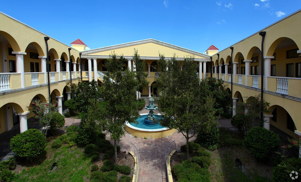 More Photos Of 515 Palm Coast Pky, Palm Coast Medical For Lease