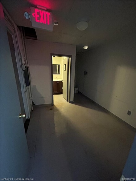 More Photos Of 26032 5 Mile Rd, Redford Township Freestanding For Sale