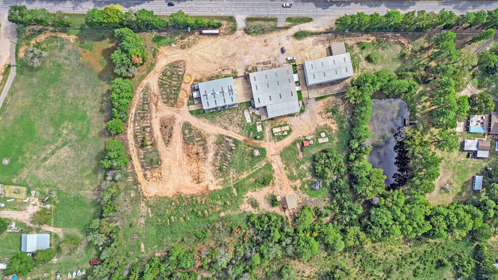 More Photos Of 17301 E FM 1097 Rd, Willis Storefront Retail Office For Sale