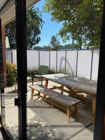 More Photos Of 4200 Sepulveda Blvd, Culver City Office For Lease