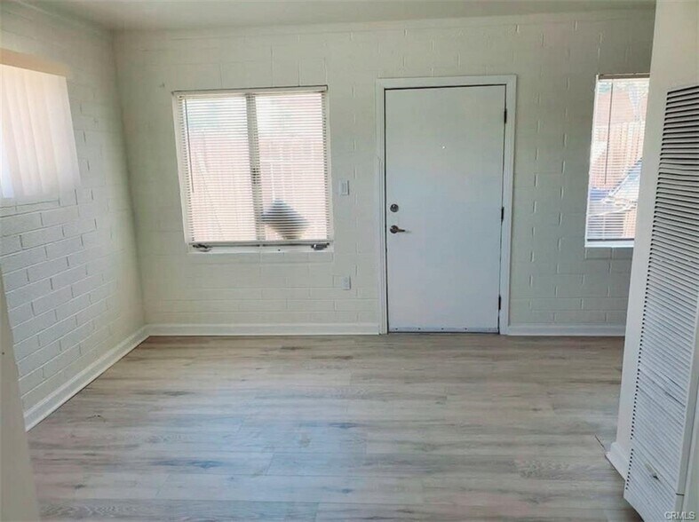 More Photos Of 15521-15531 4th St, Victorville Apartments For Sale