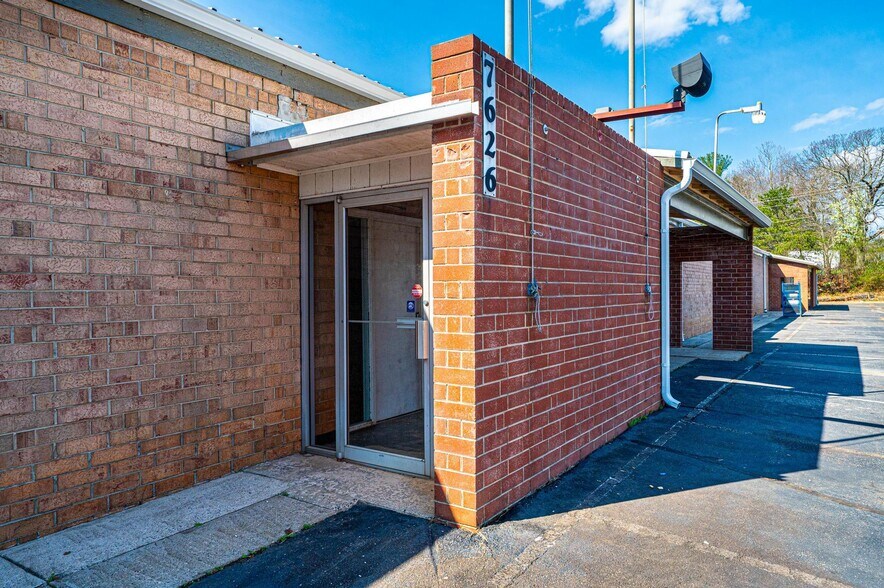 More Photos Of 7626 Cavalier Way, Connellys Springs Warehouse For Lease