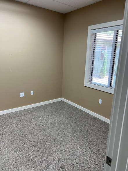 More Photos Of 9601 W State St, Boise Office For Lease