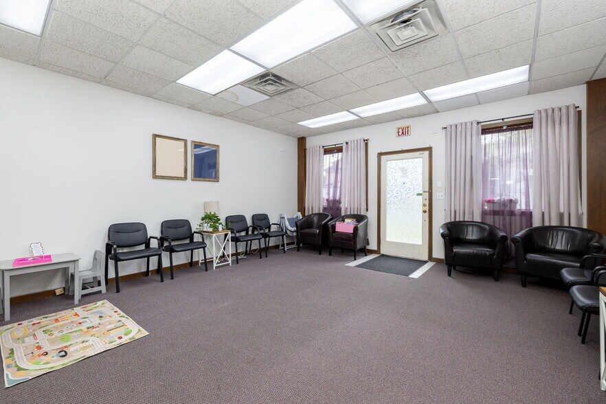 More Photos Of 704-708 Sumner Ave, Springfield Office Residential For Sale