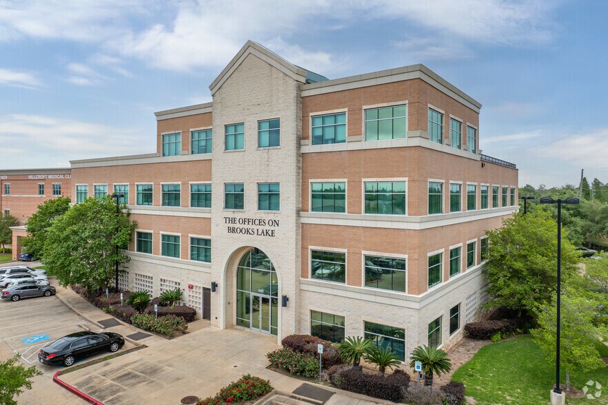 More Photos Of 1449 Highway 6, Sugar Land Office For Lease