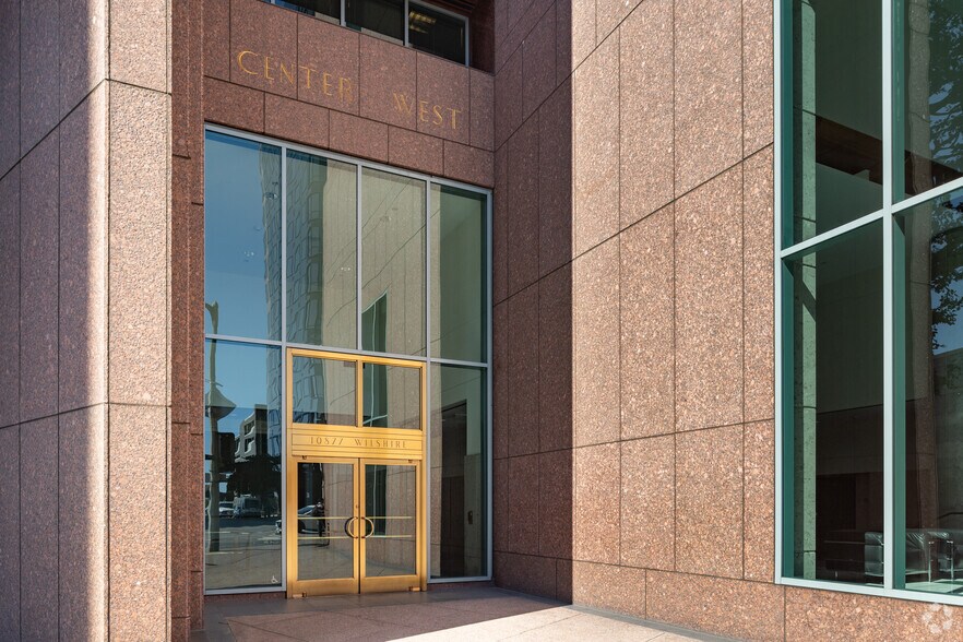 More Photos Of 10877 Wilshire Blvd, Los Angeles Office For Lease