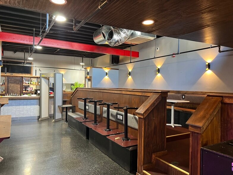 More Photos Of 2301 Crutchfield St, Chattanooga General Retail For Sale
