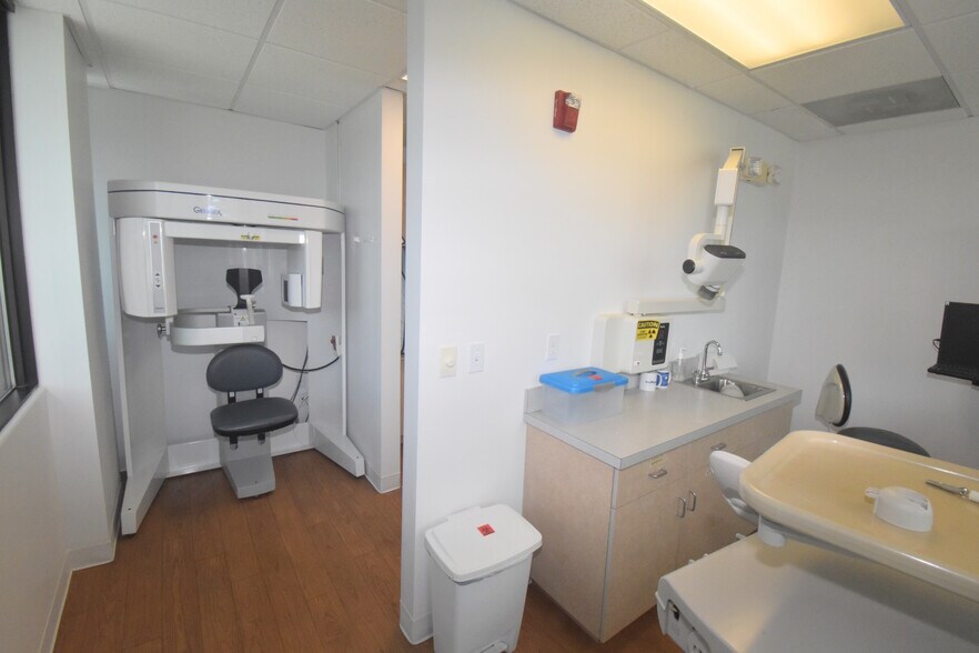 More Photos Of 234-240 Copeland St, Quincy Medical For Lease
