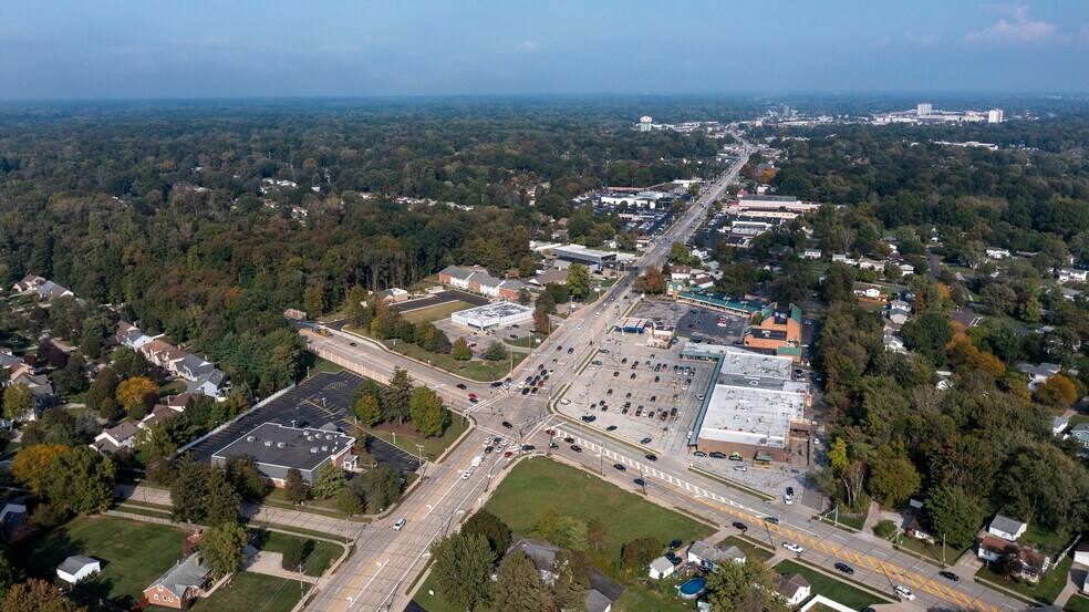 More Photos Of 28931-29095 Lorain Rd, North Olmsted Unknown For Lease