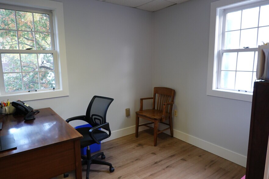 More Photos Of 527 Ocean Ave, Portland Medical For Sale