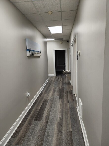 More Photos Of 485 S Perry St, Lawrenceville Coworking Space