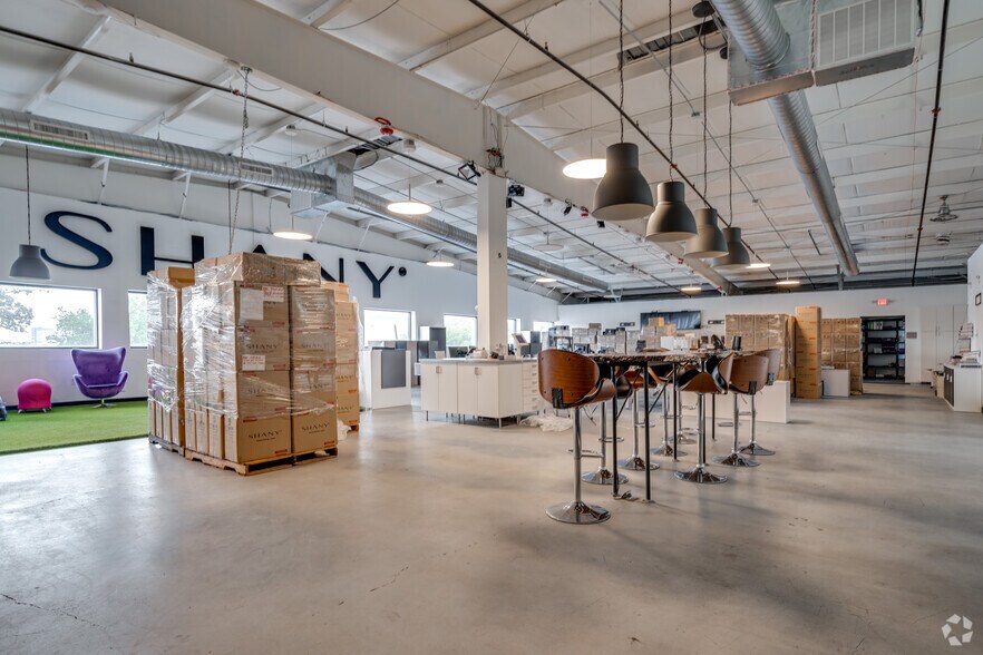 More Photos Of 10302 Mula Rd, Stafford Warehouse For Sale