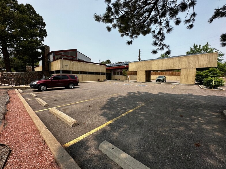 More Photos Of 1805 Kipling St, Lakewood Medical For Sale