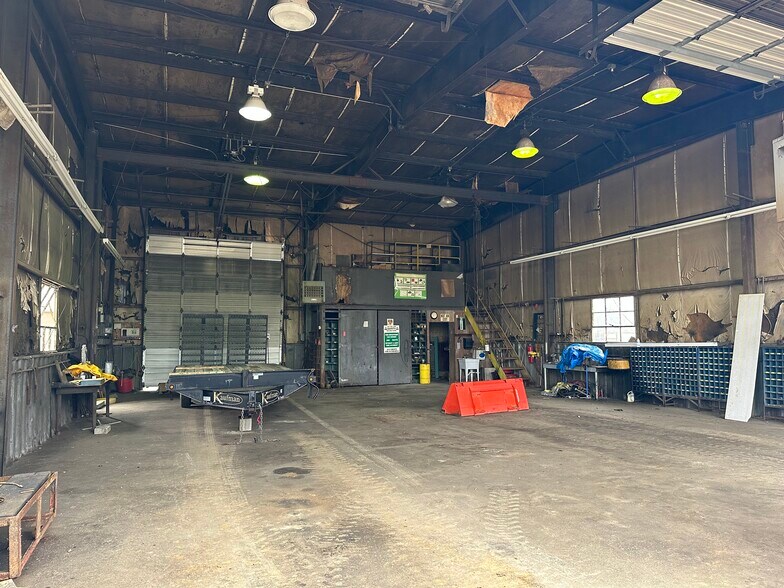 More Photos Of 1549 Vance St, Rocky Mount Warehouse For Sale