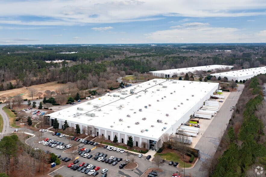 More Photos Of 2520-2528 S Tri-Center Blvd, Durham Unknown For Lease