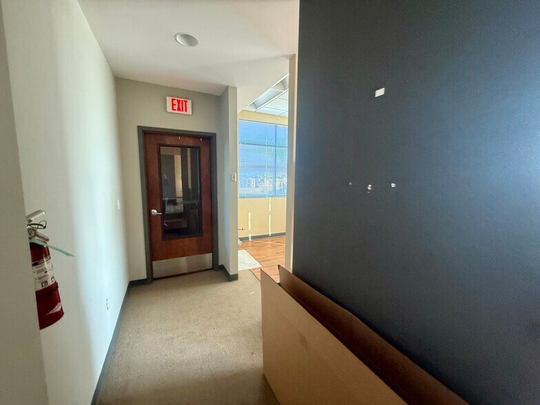 More Photos Of 449621 Us-301, Callahan Medical For Lease