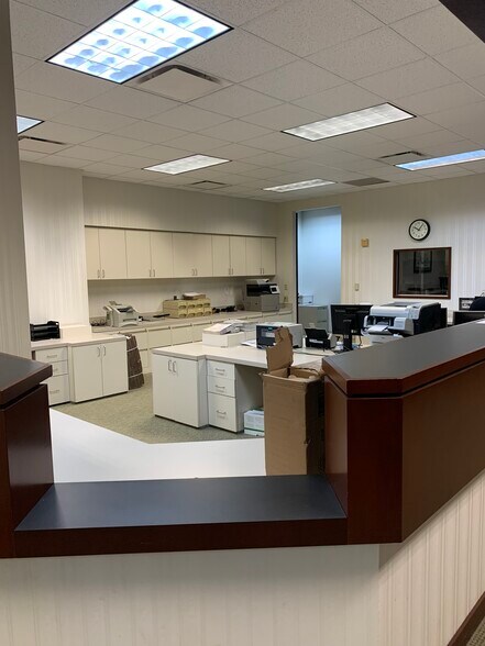 More Photos Of 5444 Riverside Dr, Macon-Bibb Office For Lease