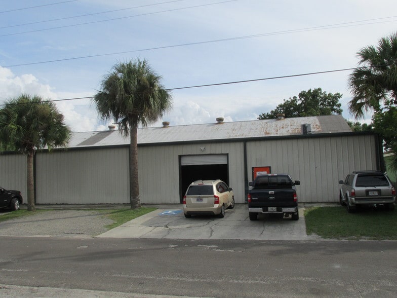 More Photos Of 1204 N Rome Ave, Tampa Warehouse For Lease