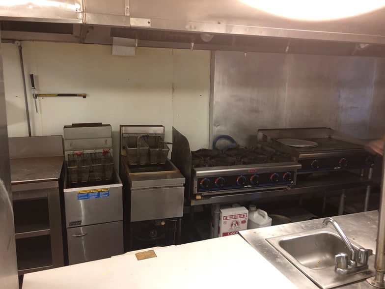 More Photos Of 8 Bank St, New London Apartments For Lease