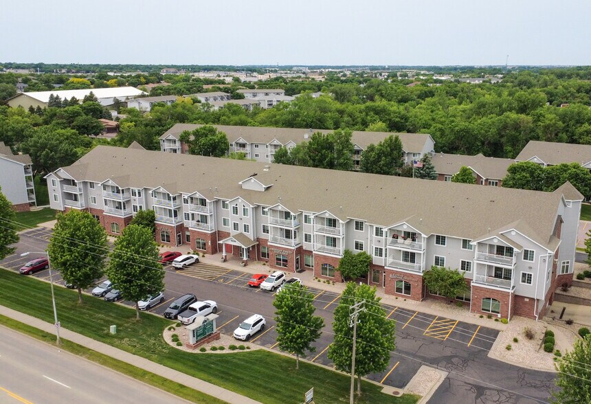 More Photos Of 4902 S Oxbow Ave, Sioux Falls Apartments For Lease