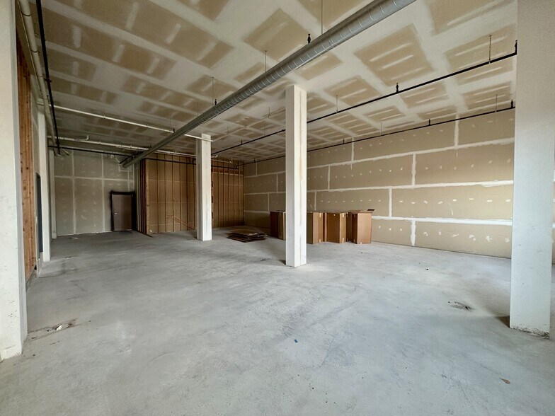 More Photos Of 3345 Penn Ave, Pittsburgh Loft Creative Space For Lease