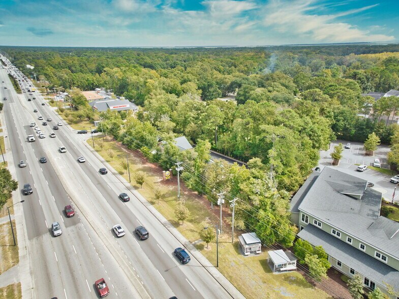 More Photos Of 2727 N Us-17 Hwy, Mount Pleasant Carwash For Sale