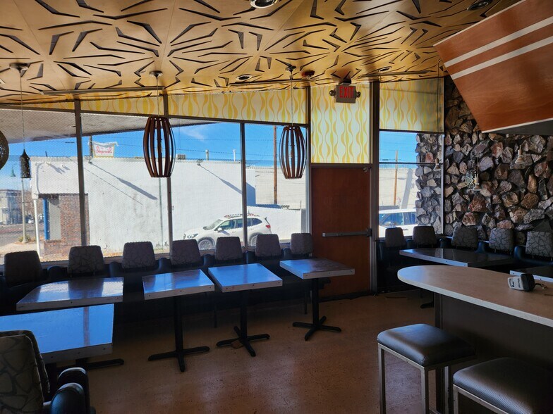 More Photos Of 725 Central Ave NE, Albuquerque Restaurant For Lease
