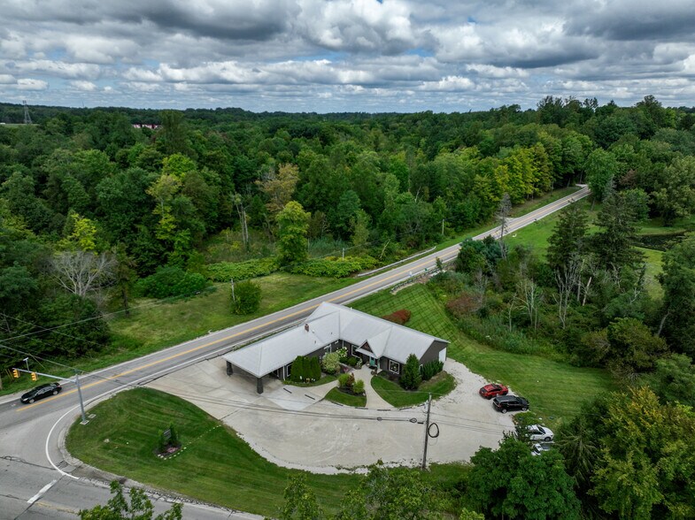 More Photos Of 4434 Wadsworth Rd, Norton Freestanding For Sale