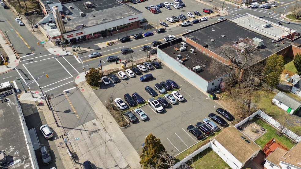 More Photos Of 545-553 Cedar Ln, Teaneck Office For Sale