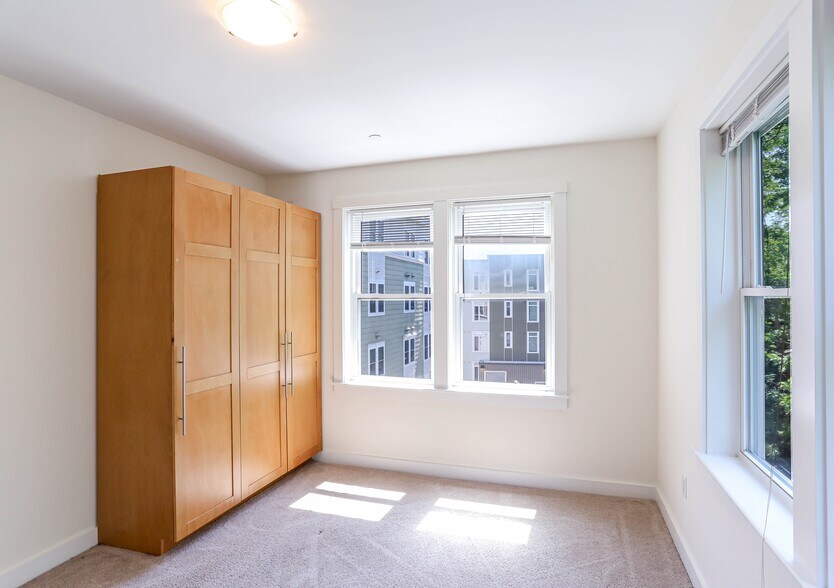 More Photos Of 87 New St, Cambridge Apartments For Sale