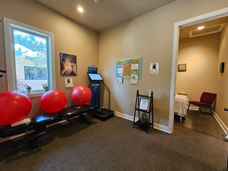 More Photos Of 8081 Shaffer Pky, Littleton Medical For Sale