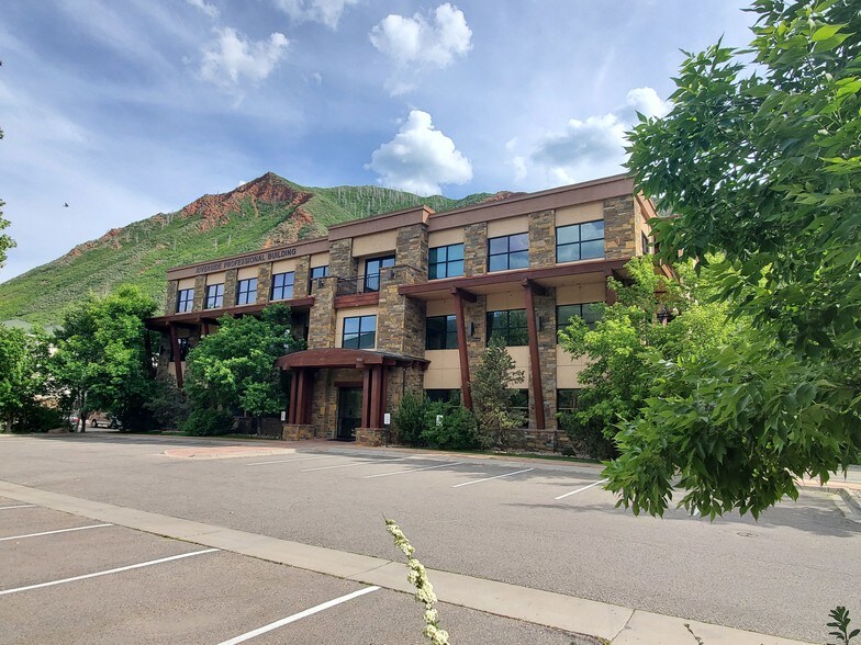 Primary Photo Of 2700 Gilstrap Ct, Glenwood Springs Office For Lease